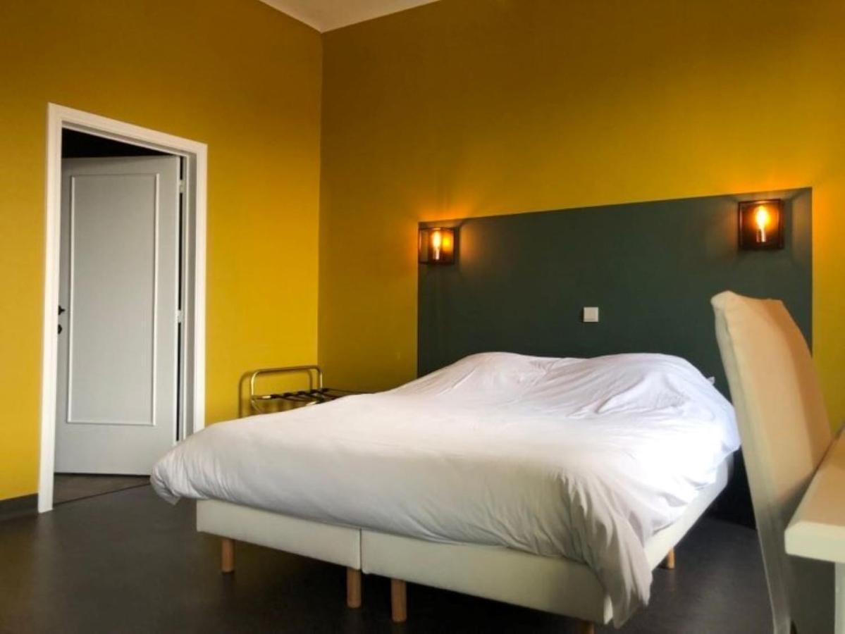 Hotel Le Limbourg Rochefort Exterior photo